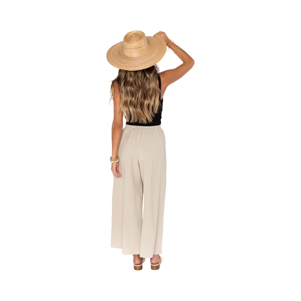 Show Me Your Mumu K ick Back Pants in Sand NWT - Picture 4 of 4